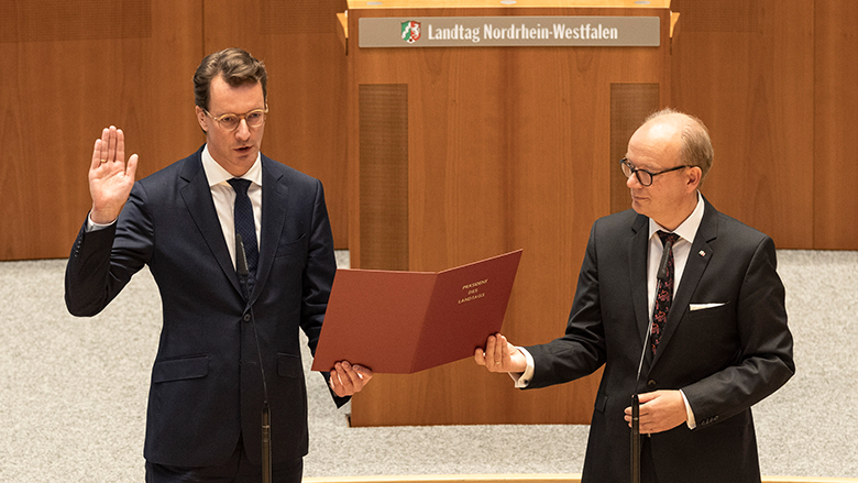 Hendrik Wüst zum 12. Ministerpräsident des Landes Nordrhein-Westfalen gewählt